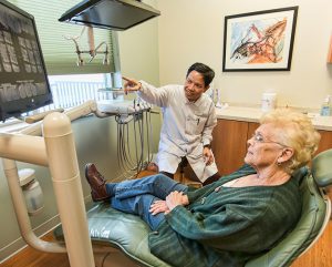 دندانپزشک برای افراد خاص