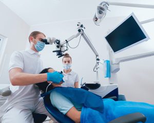 توصیه های دندانپزشک برای بعد از عصب کشی دندان